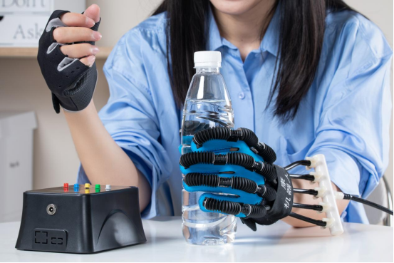 康復機器人手套家用款